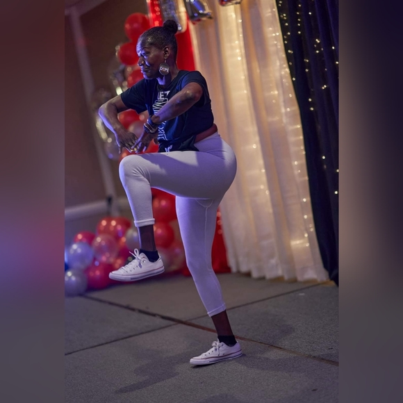 Meet your Posher, Quasheba - Picture 7 of 8